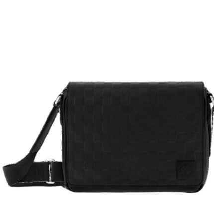 LOUIS VUITTON DISTRICT  PM